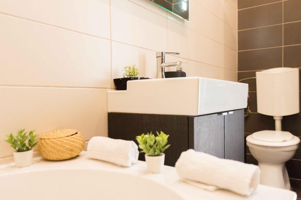 Paulay Design Apartment بودابست المظهر الخارجي الصورة